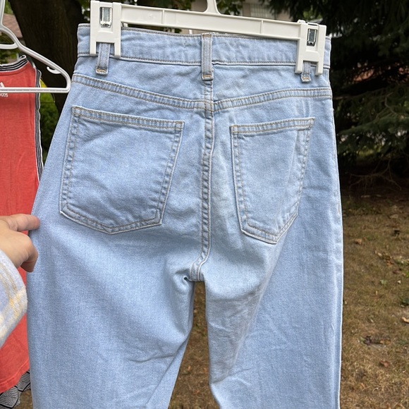 BNWOT American Apparel pencil jean in light color- size 25 - made in USA - Picture 3 of 3